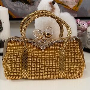 Evening gold mesh bag